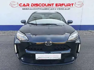 Toyota Yaris Cross 1.5 VVT-iE Hybrid Black  White+8-fach bereift+