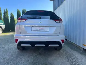 Mitsubishi Eclipse Cross Plus Select Hybrid 4WD Bild 4