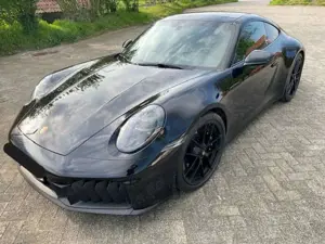 Porsche 992 911 Coupe 911 Carrera 4 GTS PDK