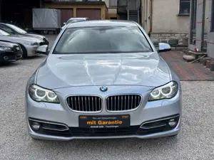 BMW 530 d xDrive F10 *Luxury Line Bild 2