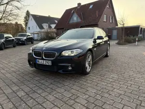 BMW 525 525d F10/F11 LCI M-Paket *AHK*