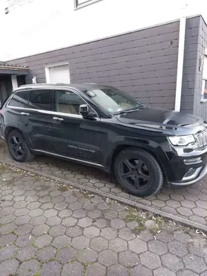 Jeep Grand Cherokee Grand Cherokee 3.0 V6 Multijet 4WD Automatik Summit