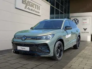 Volkswagen Tiguan R-Line 2.0 l TDI 4M+PANO+AHK+STANDH+NAVI+