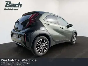 Toyota Aygo X 1.0-l-VVT-i 5-Türer Explore Air mit JBL-S Bild 3