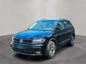 Volkswagen Tiguan 4Motion R-Line Virtual Cockpit ACC Kamera Spur