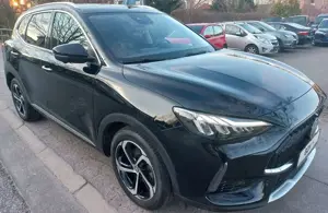 MG HS 1,5i Luxury Aut. Klima SHZ Leder Navi PDC LMF