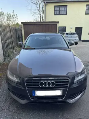 Audi A4 Bild 2