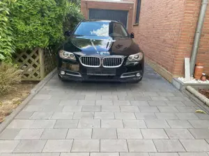 BMW 520 5er Touring Diesel 520d xDrive Touring Aut.