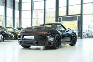 Porsche 992 Carrera 4 S*SPORTABGAS*LIFT*CARBON.INT*BOSE* Bild 4
