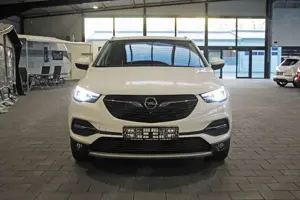 Opel Grandland X Bild 2