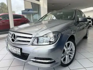 Mercedes-Benz C 200 T CDI AVANTGARDE*AHK*COMAND*1.Hand*