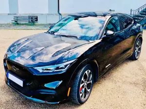 Ford Mustang Mach-E Mustang Mach-E AWD