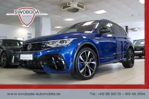 Volkswagen Tiguan R-Line DCC AHK HUD Matrix 360 Pano Akrapo