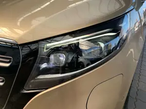 Mercedes-Benz EQV 300 AVANTGARDE, LANG - FACELIFT - PANO, 6 S. Bild 2