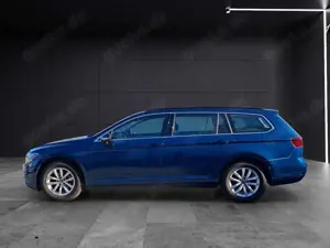 Volkswagen Passat Variant TSI Business DSG Matrix Navi ACC RFK SH Bild 2