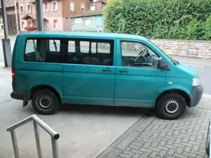 Volkswagen T5 Kombi