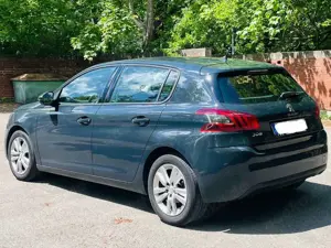 Peugeot 308 308 PureTech 130 EAT6 Stop Bild 4