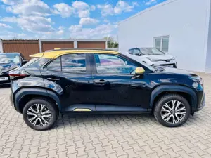 Toyota Yaris Cross 4x2 Adventure SAFETY*LED*ACC