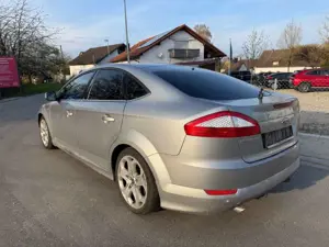 Ford Mondeo Bild 2