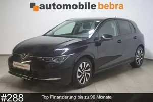 Volkswagen Golf 8 2.0TDI DSG Active Virtual AHK Pano HUD