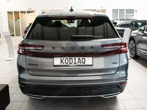 Skoda Kodiaq 2.0 TDI DSG Sportline 360 4xSHZ ACC AHK Bild 5