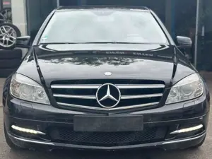 Mercedes-Benz C 250 C 250 CDI Avantgarde Automatik  Xenon  Navi  PDC