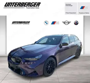 BMW M5 Touring Indiv. Lack M Drivers P. Ultimate Pack. Pa
