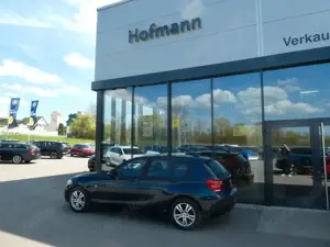 BMW 116 1 Limousine 5-trg. 116 i, Klima, PDC, SHZ Bild 3