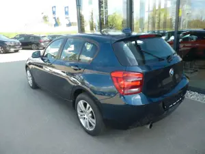 BMW 116 1 Limousine 5-trg. 116 i, Klima, PDC, SHZ Bild 4