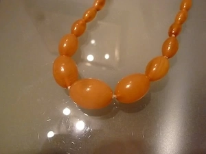 Suche Vieles aus alter Zeit Porzellanfiguren, alten Silberschmuck etc. etc.