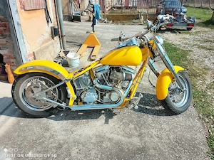 Custom Harley mit S&S Motor mit 2000 cc