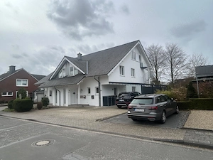 Sofort verfügbare, komplett möblierte 140 m  Firmen-   Monteurwohnung in ruhiger Toplage von Ibbenbü