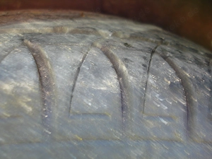 1 großer Anhänger zu verkaufen,  steht schon lange,  hat kein TÜV Holzplatten müssen erneuert werden Bild 2