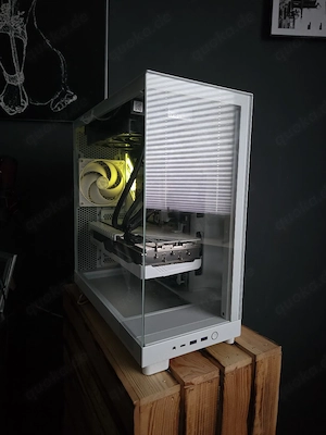 High End Pc- White Build  Bild 3