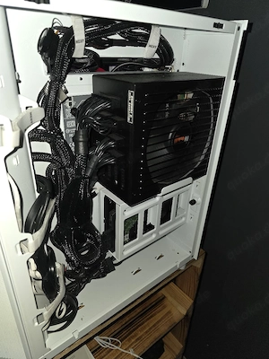High End Pc- White Build  Bild 5