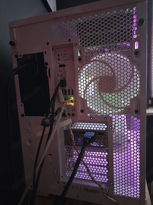 High End Pc- White Build  Bild 4