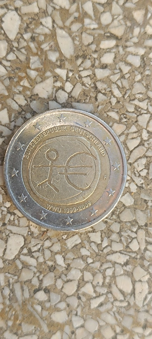 2 euro F  1999 -2009  strächmminchen 