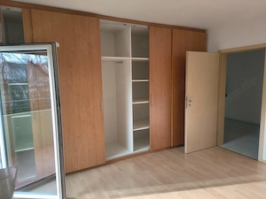 3 Zimmer, Einbauküche und mehr - perfekt für Pärchen mit Homeoffice oder 1 nem Kind!