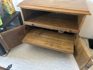 Fernsehschrank, TV-Tisch Eiche Rustikal - Abholung bis 25.04.