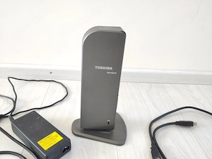 Toshiba Dynadock 3.0 Docking Station Bild 2