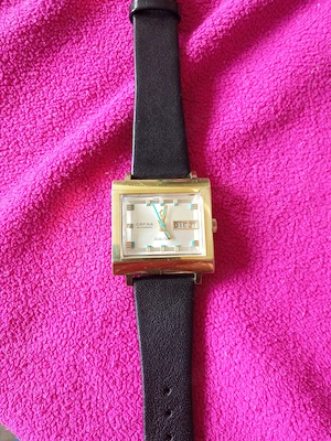 Armbanduhr Orfina Golden Flame Swiss made