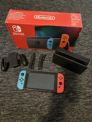 Nintendo Switch 32GB 2019