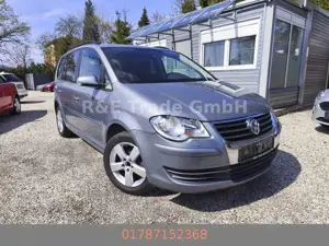 Volkswagen Touran United Klimaaut. Sitzheiz. PDC TÜV 10.27