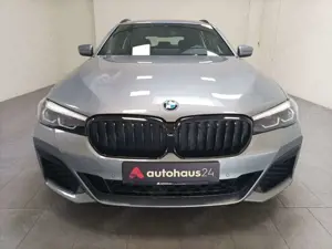 BMW 540 5er - 540 d M Sport|AHK|Navi|HK|Leder Bild 2