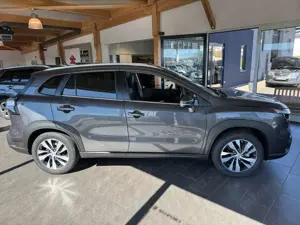 Suzuki S-Cross Allgrip 1.4 Turbo Hybrid Automatik Comfort+ Bild 2