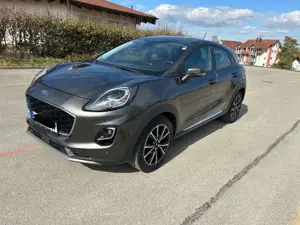 Ford Puma 1.0 EcoBoost Hybrid TITANIUM