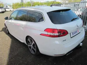 Peugeot 308 SW GT,Leder,Pano,Tiefer,Automatik,AHK,Top!! Bild 5