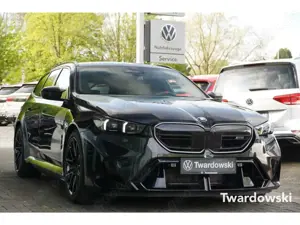 BMW M5 Ultimate-Paket Carbon Pano AHK HUD Shadow 360