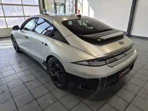 Hyundai IONIQ 6 First Edition  4WD|77,4 kWh|HeadUp|LED Bild 4