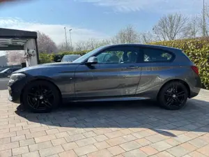BMW 118 ia M Paket Leder Navi LED HiFi PDC UFREI 2.Hd Bild 4